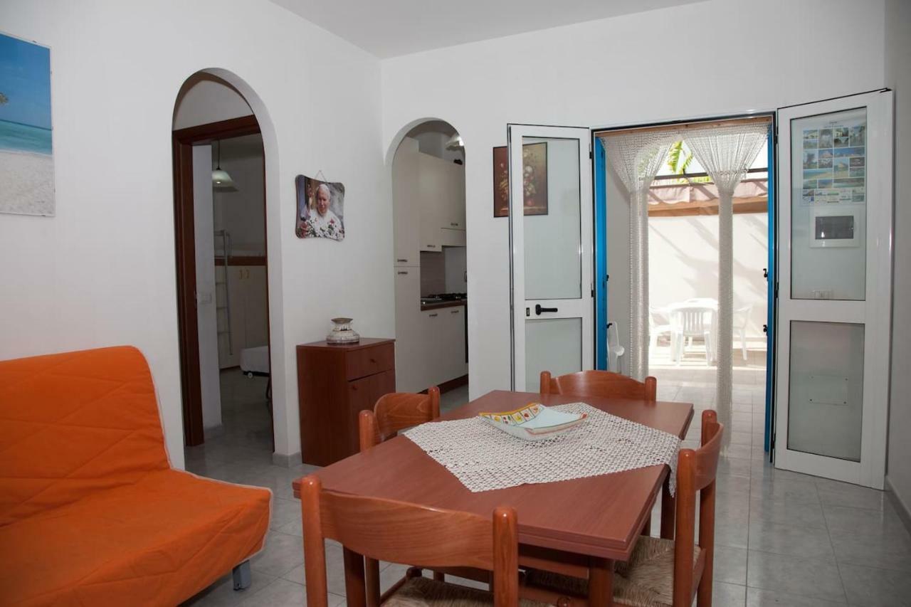 Appartamento Mozart 3 A Pescoluse Marina Di Pescoluse Exterior photo